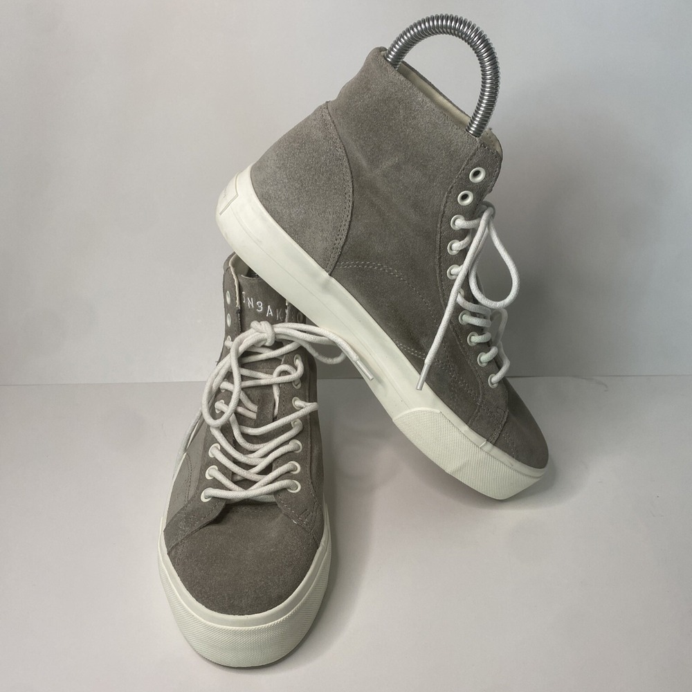 Bershka Lace Up High Top‎ Sneaker Womans Size 9. Very Good Condition. Sn3akrs